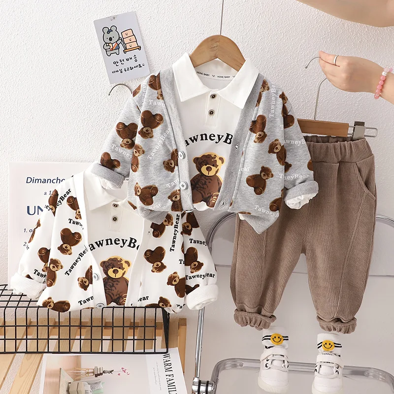 

Осенний комплект одежды для маленьких мальчиков из 3 предметов, кардиган с мультяшным принтом медведя, рубашка с отложным воротником, костюмы для младенцев, наряд для мальчиков