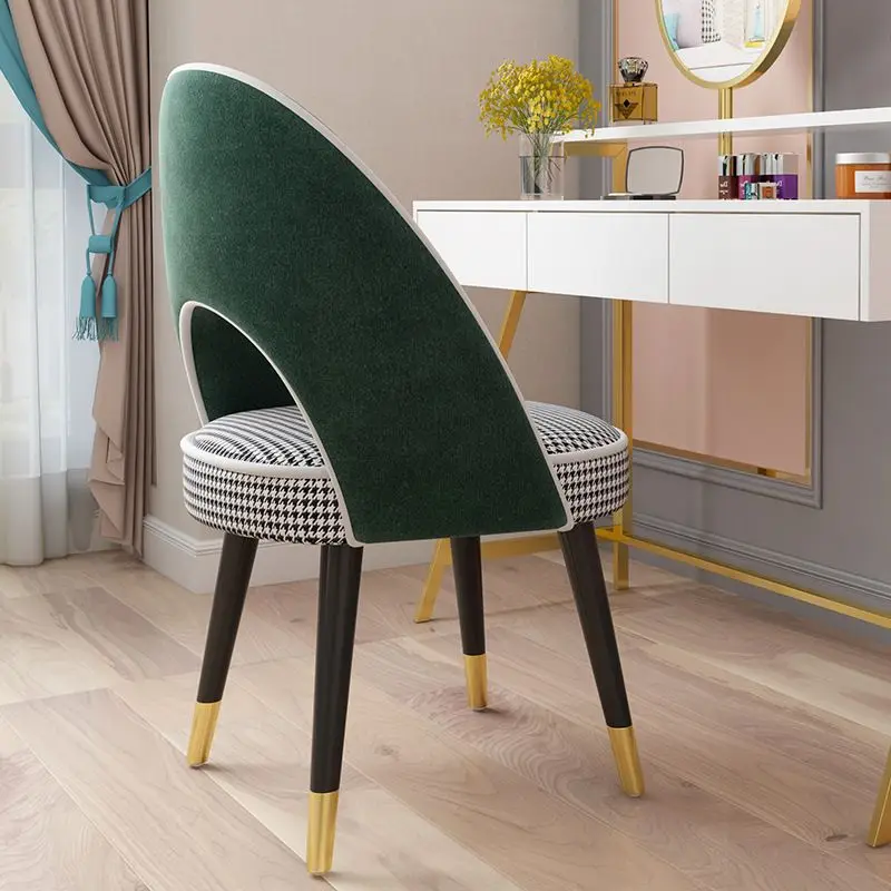 

Scandinavian solid wood dining chairs Simple modern sales office negotiation table and chairs Light luxury bedroom vanity chair