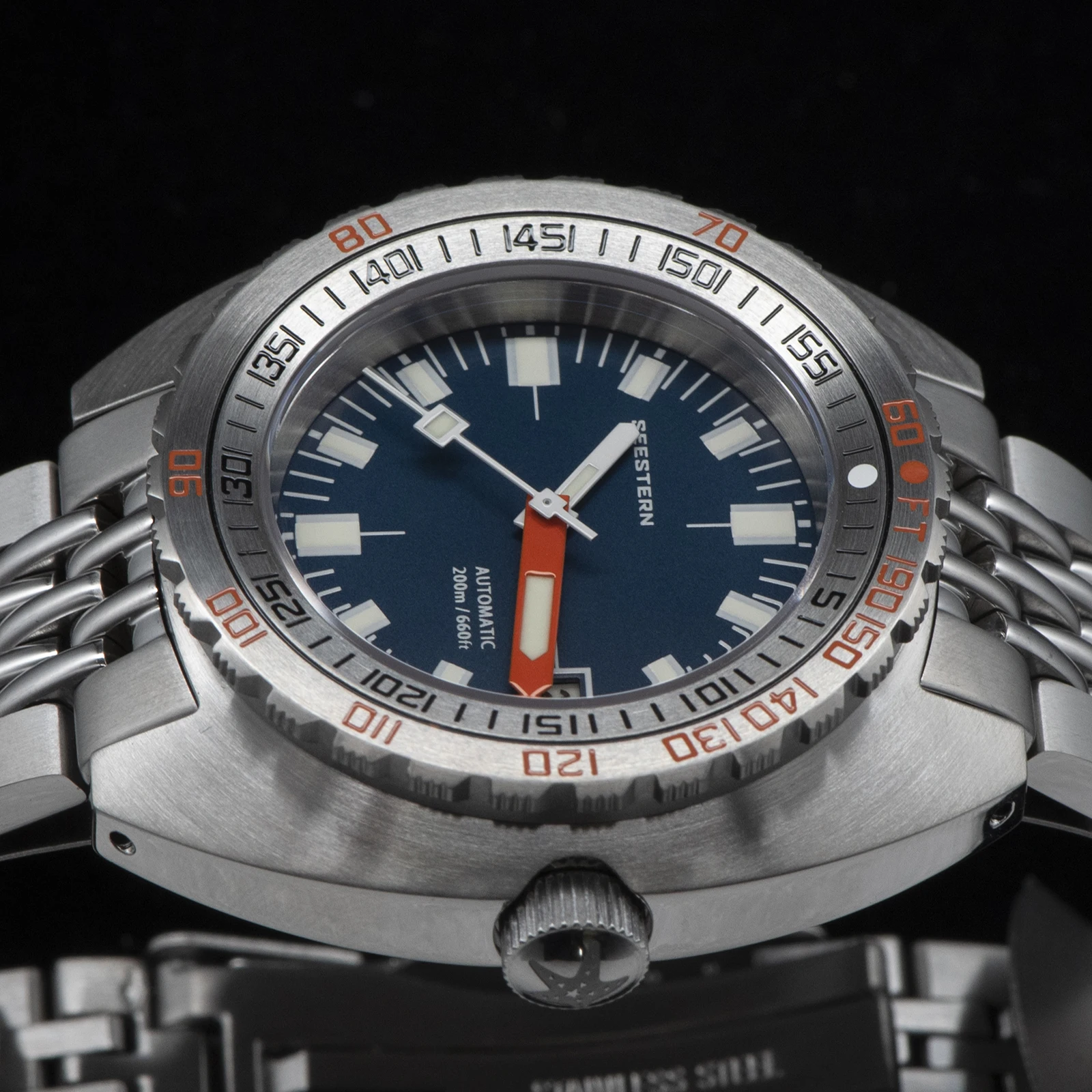 SEESTERN Diving Watches For Men Waterproof Luminous Date Wristwatch NH35 Movement Automatic Mechanical Sapphire Bracelet SUB300