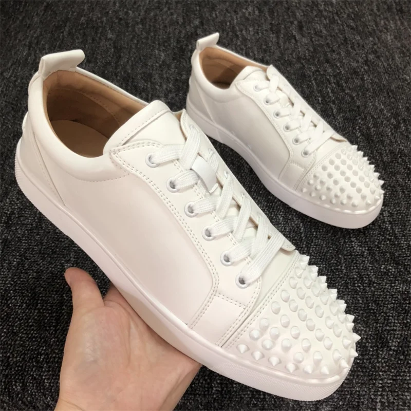 

Luxury Designer White Leather Red Bottoms Low Tops Shoes For Men's Casual Flats Loafers Trainers Women's Spikes Tennis Sneakers