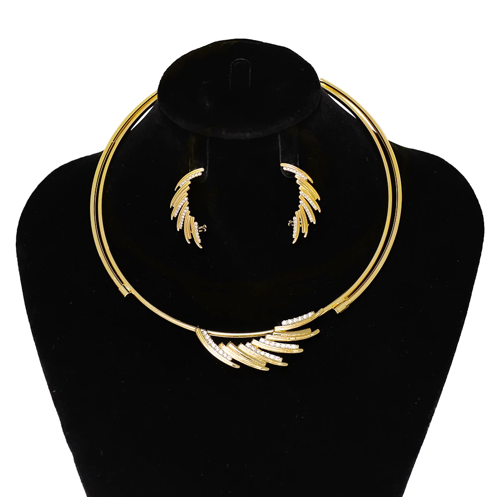 

Dubai Gold Color High Quality Jewelry Women's Necklace Earrings Set Feather Shape Design Fashion Novel Style Birthday Gift