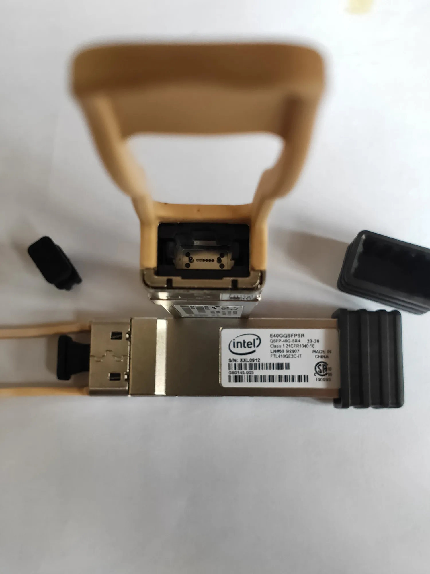 Intel 40G/FTL410QE2C-IT/E40GQSFPSR/QSFP-40G-SR4/40G  850nm 150m MTP/MPO Transceiver intel 40g qsfp Transceiver/40g qsfp switch enlarge