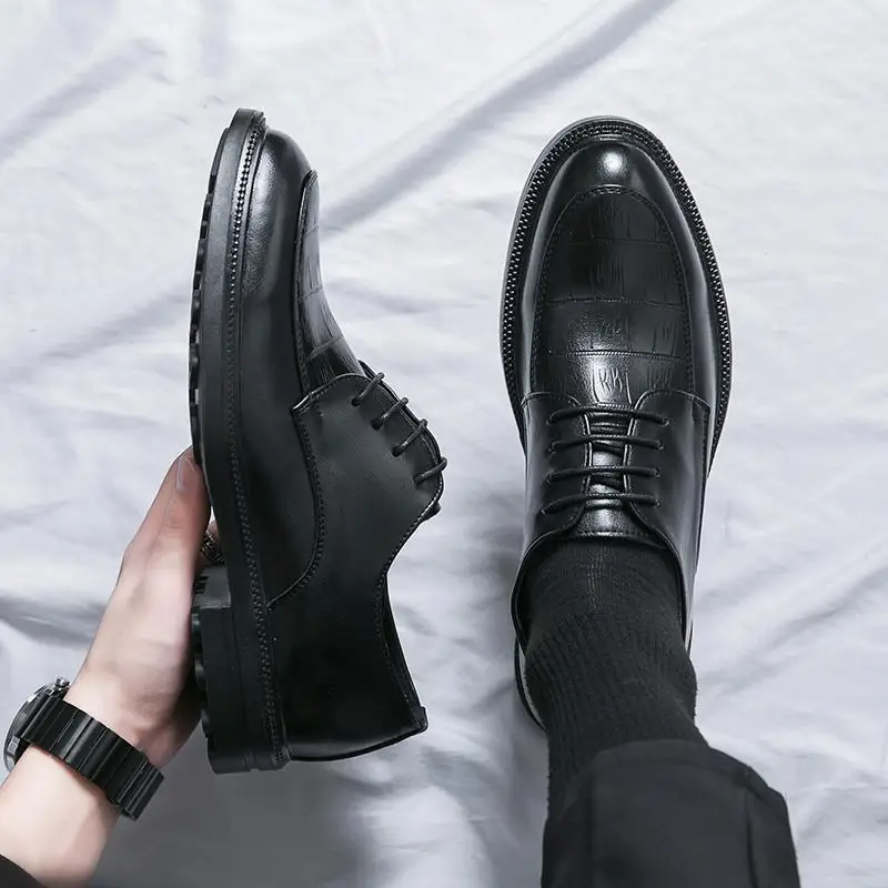 

Brogue Leather Shoes Men's Spring and Autumn Men's Breathable Leather Wedding Groom's Shoes Formal Wear Business Casual Men's Sh