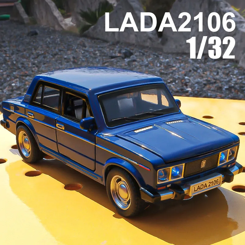 

1:32 Scale Russian LADA 2106 Diecast Alloy Classic Model Car Metal Toy With Pull Back Music Light Toy Vehicle Kids Gift