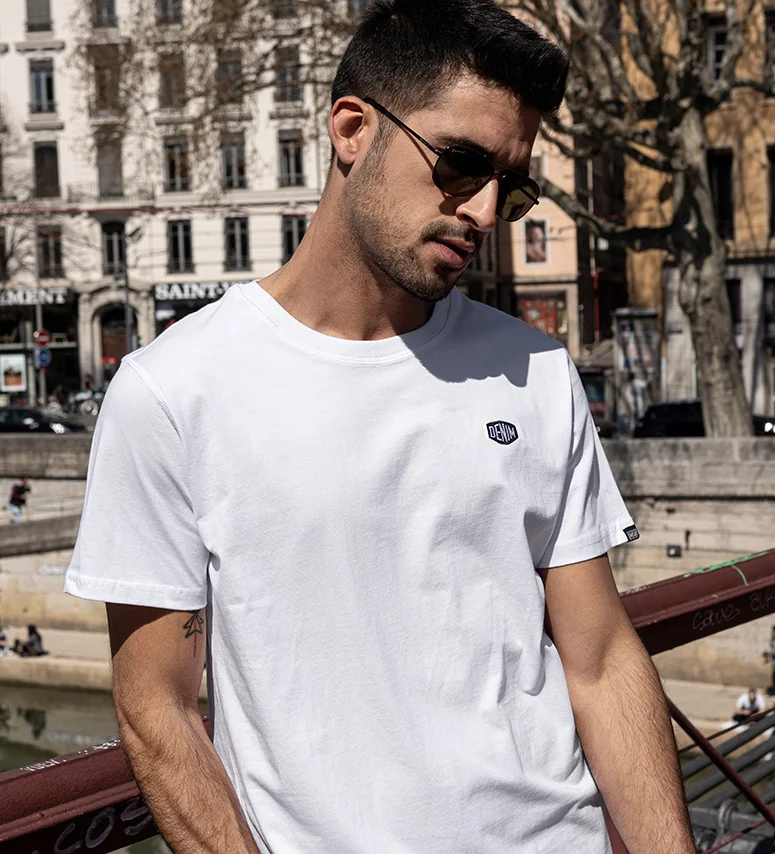 

M8341 Summer short sleeve new men's clothes men's round neck pure cotton pure color embroidered Street T-shirt.