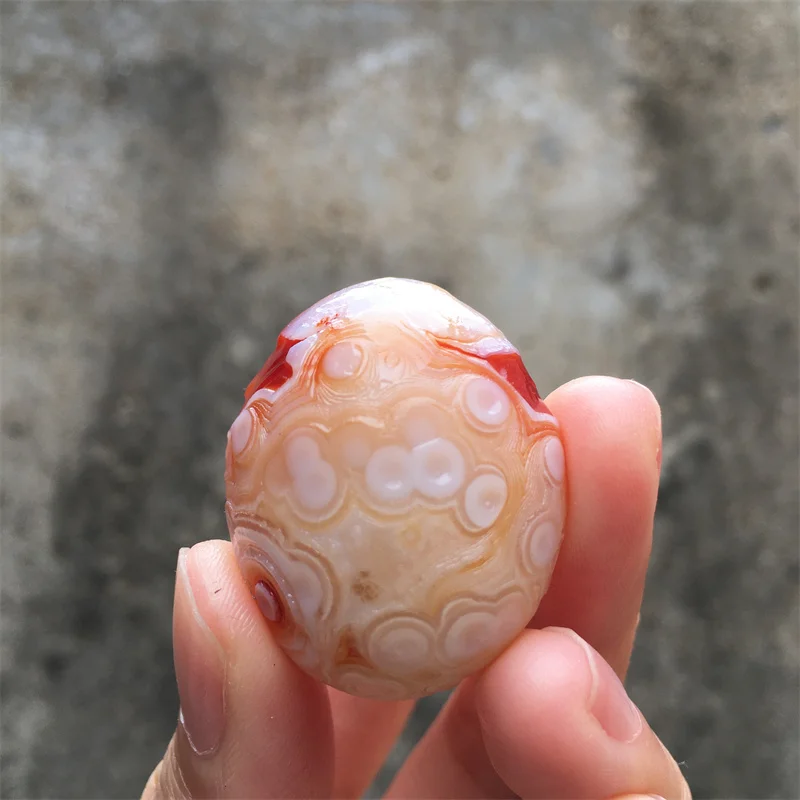 

Красный сардоникс гоби агат