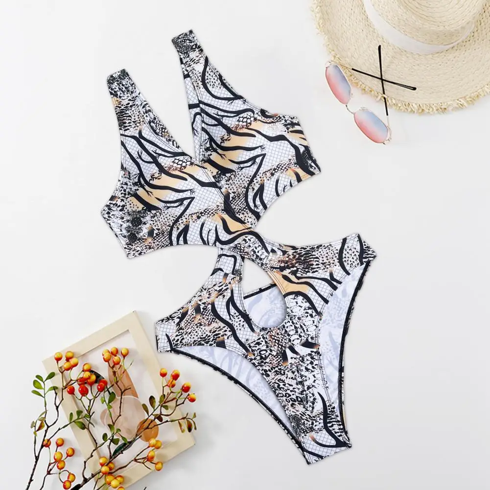 

Модный сексуальный Монокини с открытой спиной и глубоким V-образным вырезом