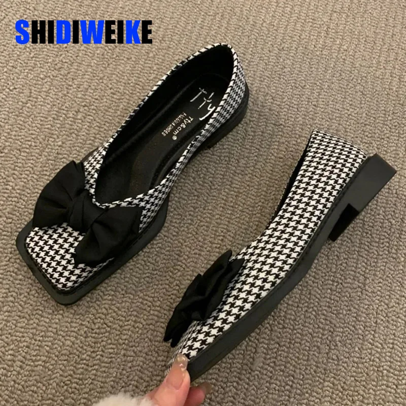 

SDWK/Новые весенние удобные женские туфли на плоской подошве; Индивидуальные лоферы с квадратным носком и закрытым носком без застежки; Женская повседневная обувь; Vc4233