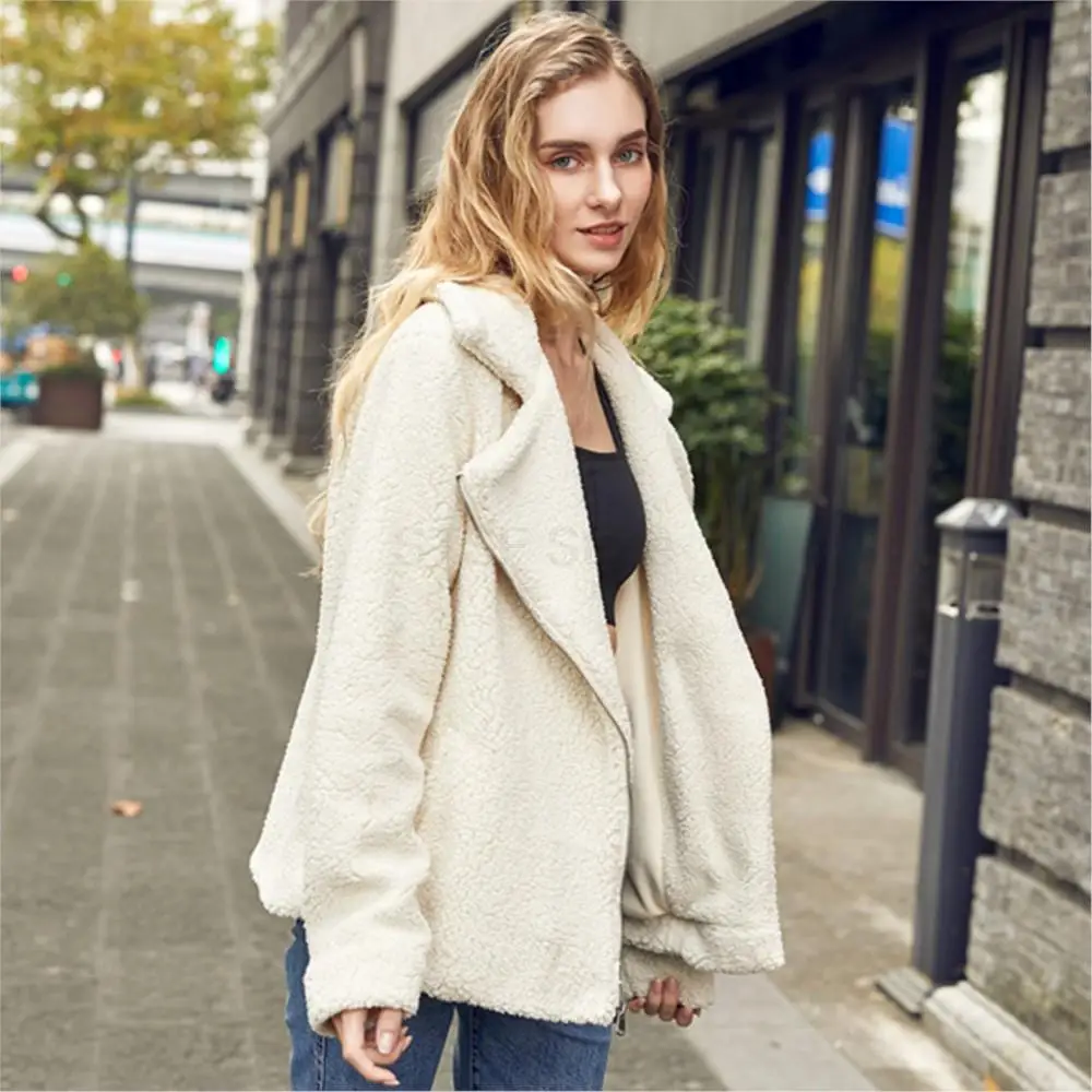 Winter Warm Women Real Fur Coat Soft Simple Fashion Designer Real Fur Lined Coat Casual Teddy Pure Color With Pockets Jacket