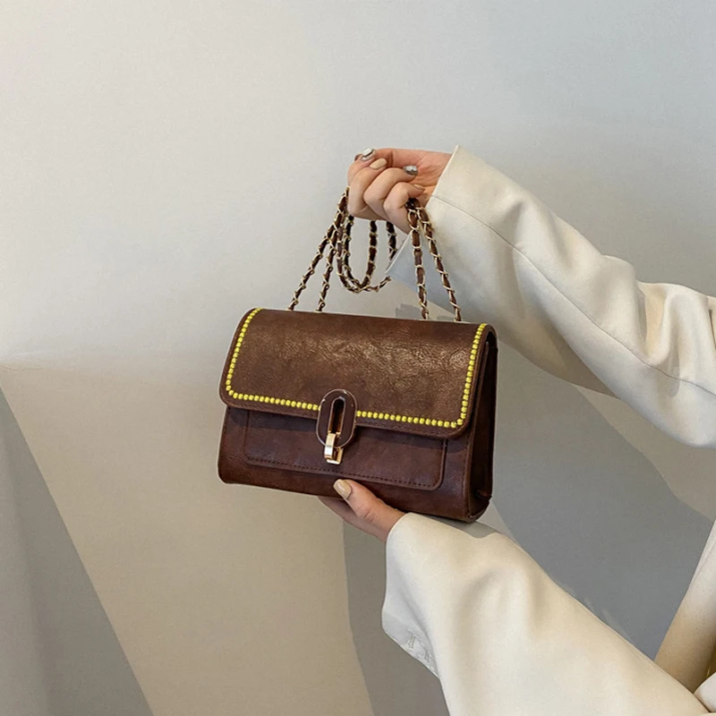 Vintage Pu Leather Women Shoulder Bag Casual Chain Strap Underarm Bag Fashion Lock Crossbody Bags Flap Ladies Handbag and Purse