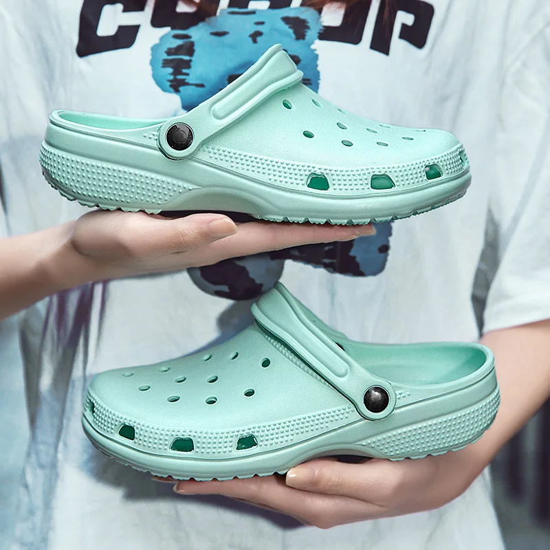 

Women Clogs Sandals Platform Men's Luxury Casual Shoes Rubber Slipper Unisex Water Shoes Plastic Summer Beach Sandals bling