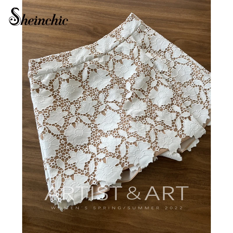 

High-end White Lace Embroidery Shorts Women 2022 Korean Fashion Elegant Flower High Waist Short Femme Summer Pantalones Cortos