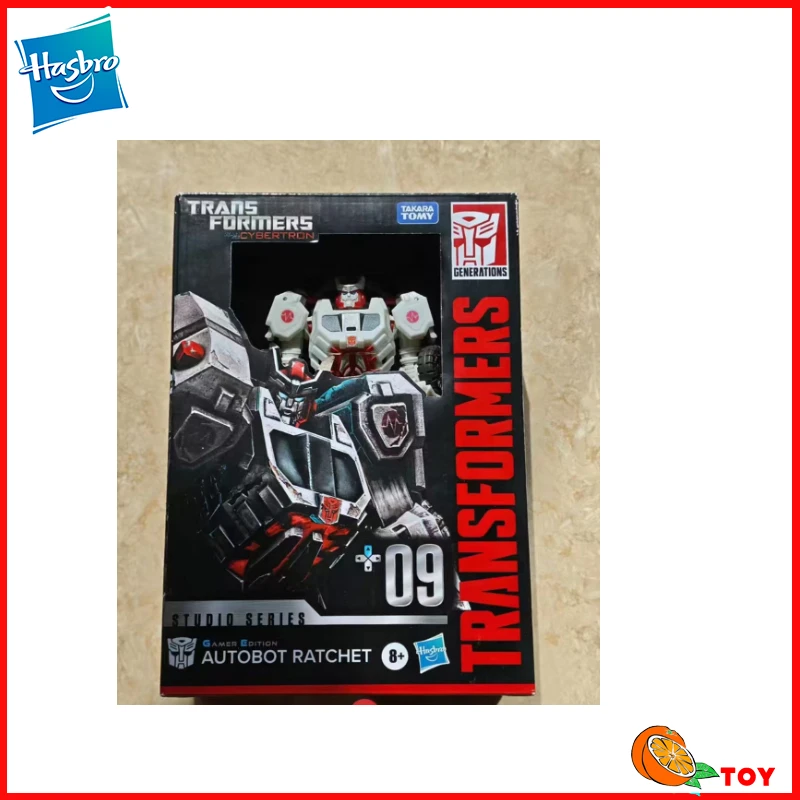 Фото В наличии Hasbro Transformers Studio Series SSGE-09: Коллекционная фигурка робота-автобота Рэчет, игрушки, подарки, хобби №1