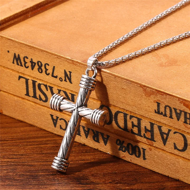 

Classic Simple Cross Antique Silver Color Pendant Necklaces Catholic Crucifix Orthodox Cross Necklace for Men Jewelry Gifts