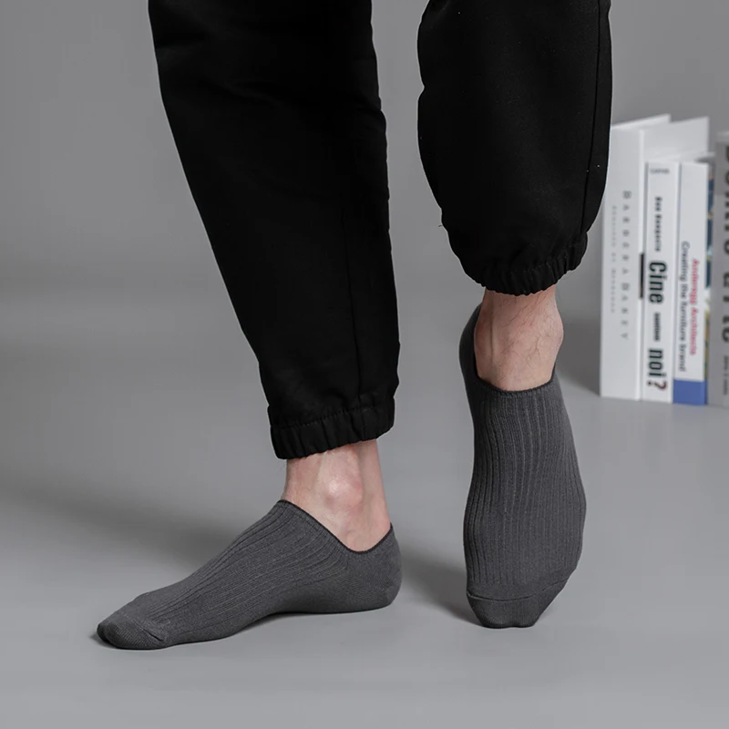 5 pairs of leisure boat shaped men's socks silicone breathable invisible cotton socks ankle slippers socks in spring and summer