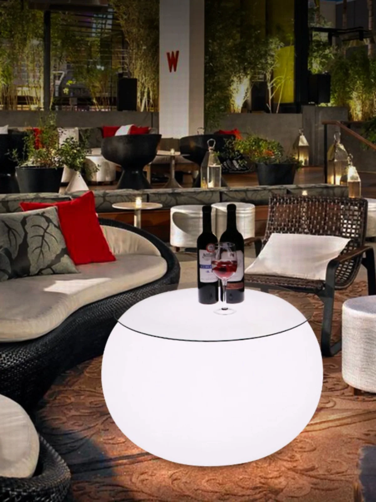 Коктейльный стол в форме мандарина светящийся 16 цветах