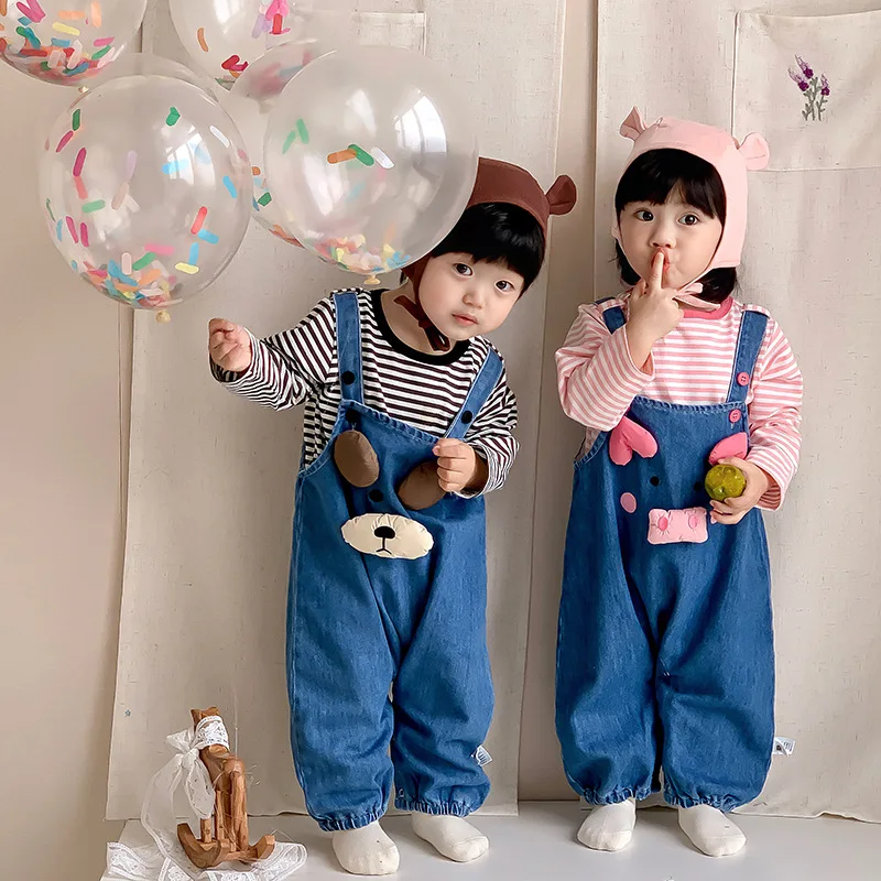

2023 Autumn Korean Infant Baby Girls 2PCS Clothes Set Cotton Striped Tops Cartoon Suspender Pants Suit Newborn Girls Outfits