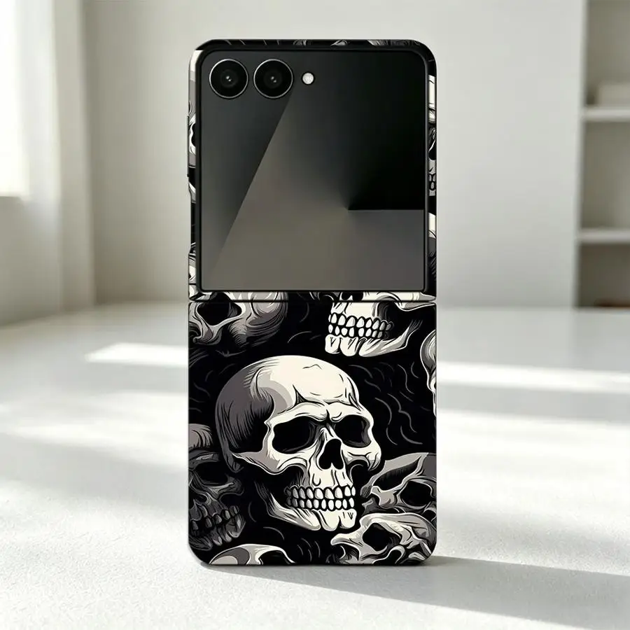 Фото Чехол для телефона Samsung Galaxy Z Flip 8 Z Flip 7 6 5 4 Z Flip6 ZFlip8 Z Flip4 Z Flip5 ZFlip7 FE с силуэтом черепа №3