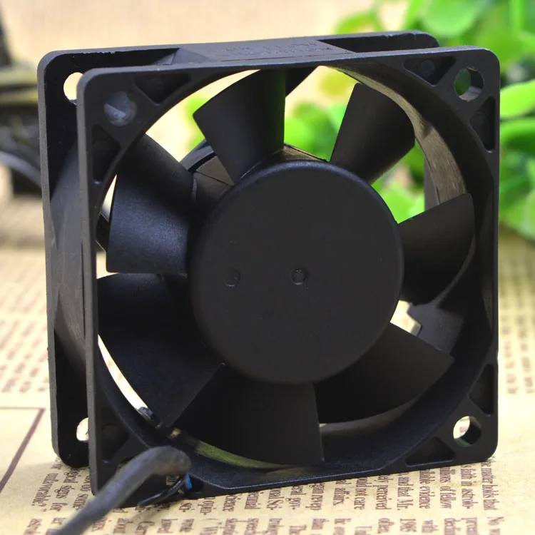 Вентилятор от температуры. Кулер delta 3 ампера. Термодатчик для кулера. Pwm вентилятор. Вентилятор 092-019415.