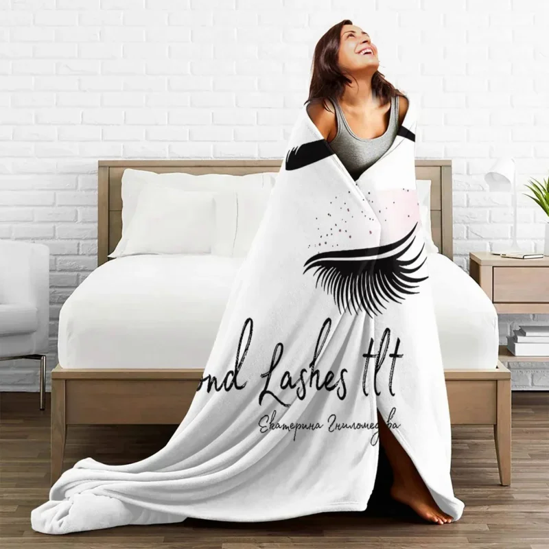 

Eyelash Flannel Spring Autumn Beautiful Eyes Portable Super Warm Throw Blanket For Bed Outdoor Bedding Throws