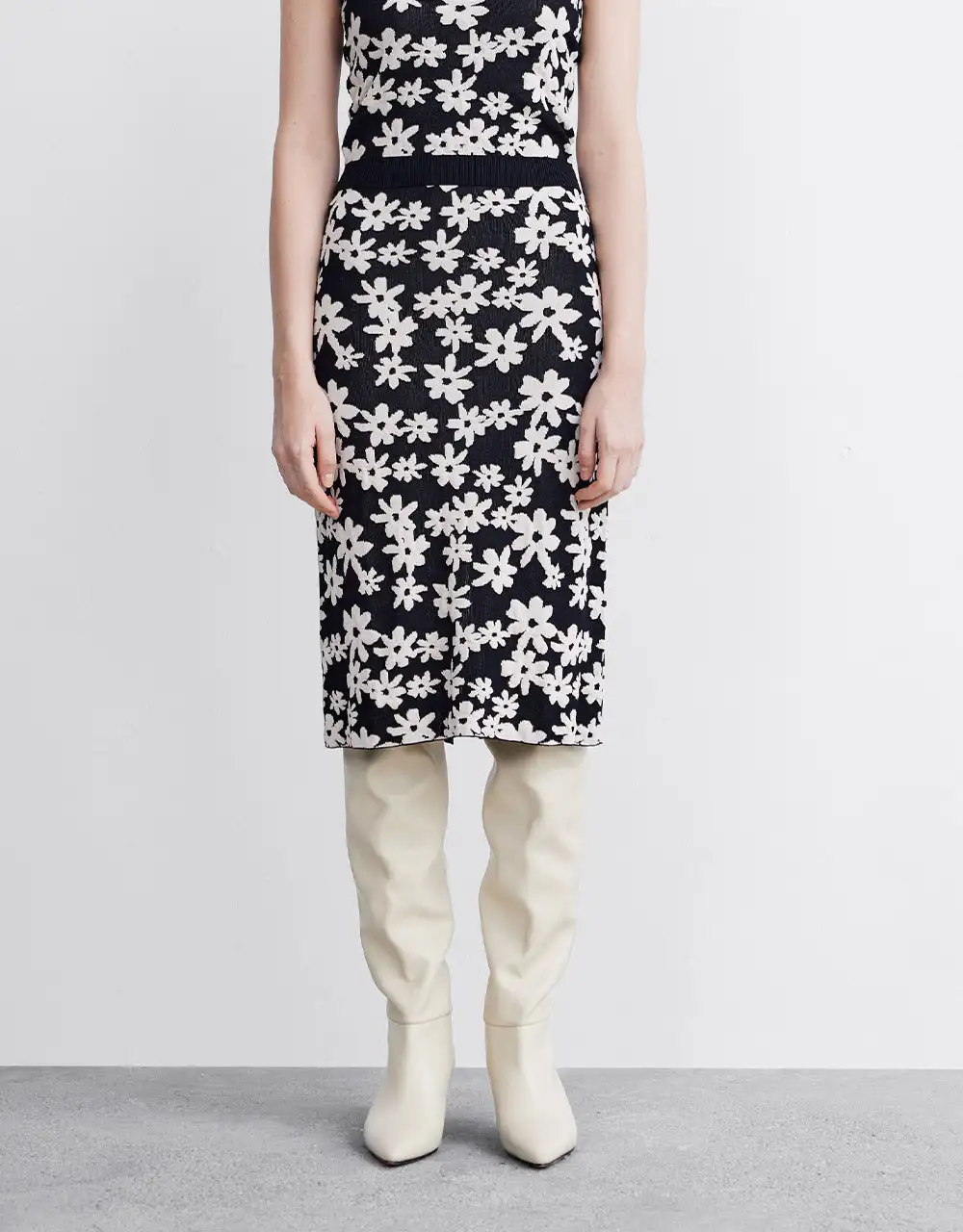 

Floral Print Knit Skirt