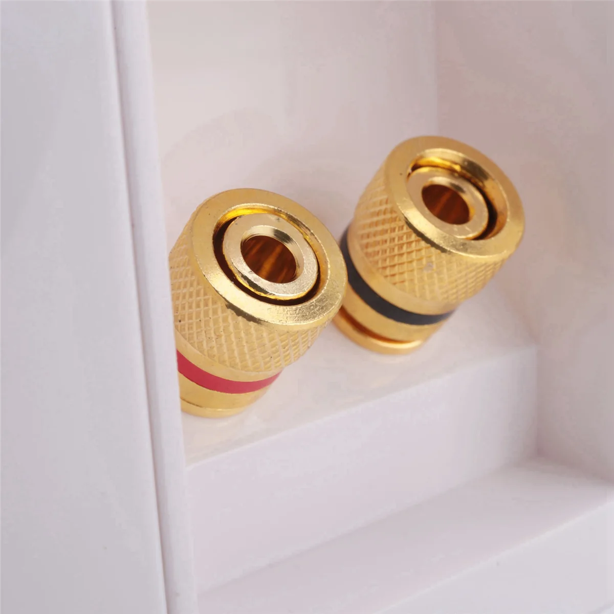 Настенная розетка SODIAL(R) с 2 разъемами для динамиков белая