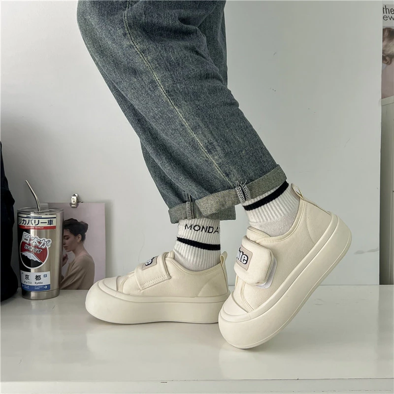 Four Seasons Round Toe Fashion Flat Shoes Women's Thick Sole Simple Casual All-match Comfortable Slip-on Biscuit Shoes Ladies