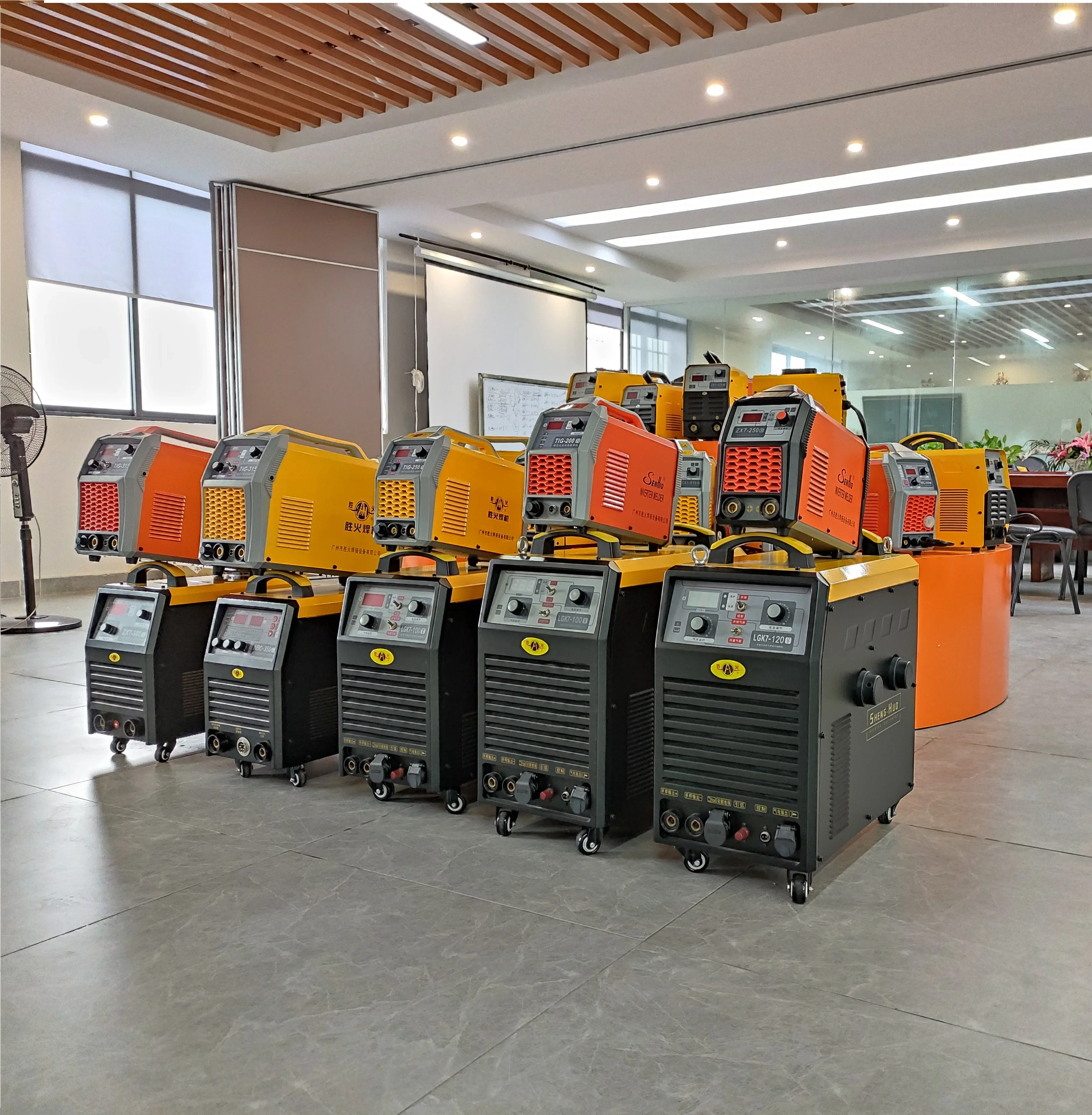 Сварочный аппарат Igbt Tig 380 в 300 А 250 60% инвертор Wsme сварочный 17 22