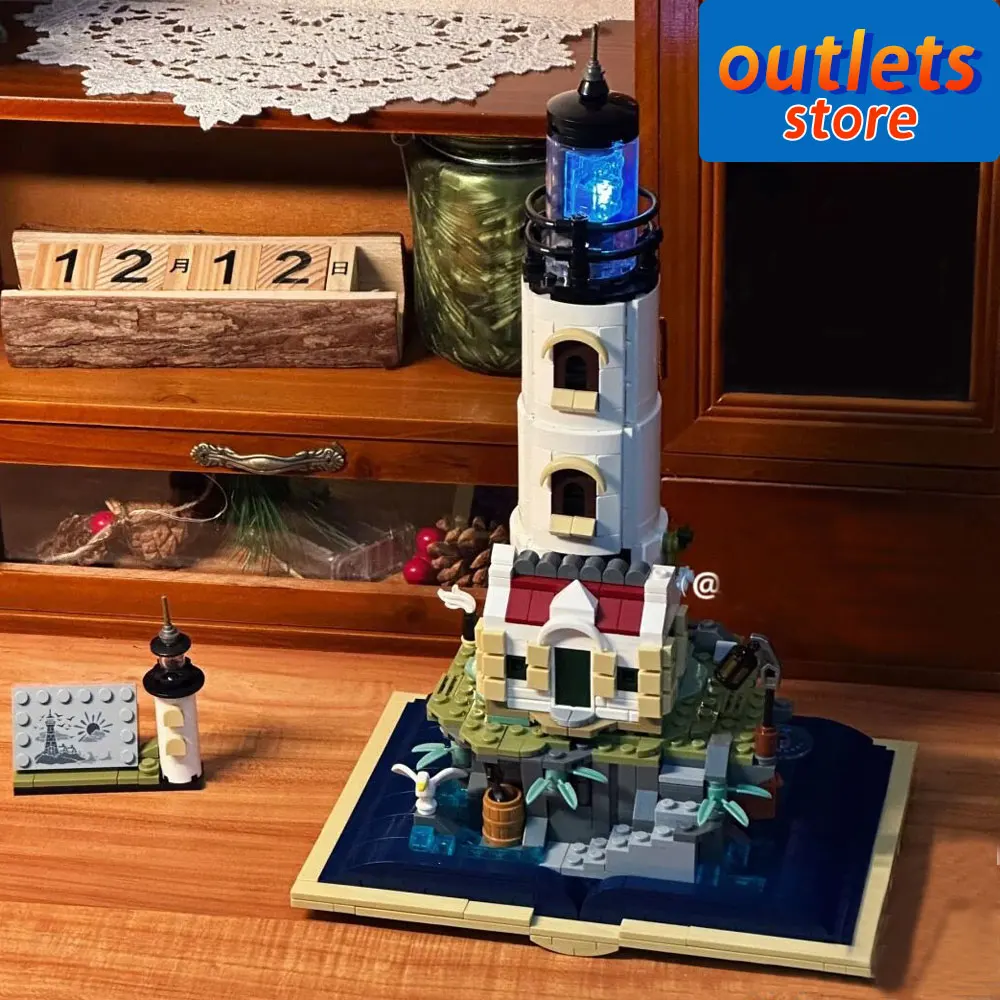 

13015 Creative Expert Ideas Lighthouse with Light Decoration Moc Building Blocks Bricks Model Christmas Gifts Boys Toys 1016PCS