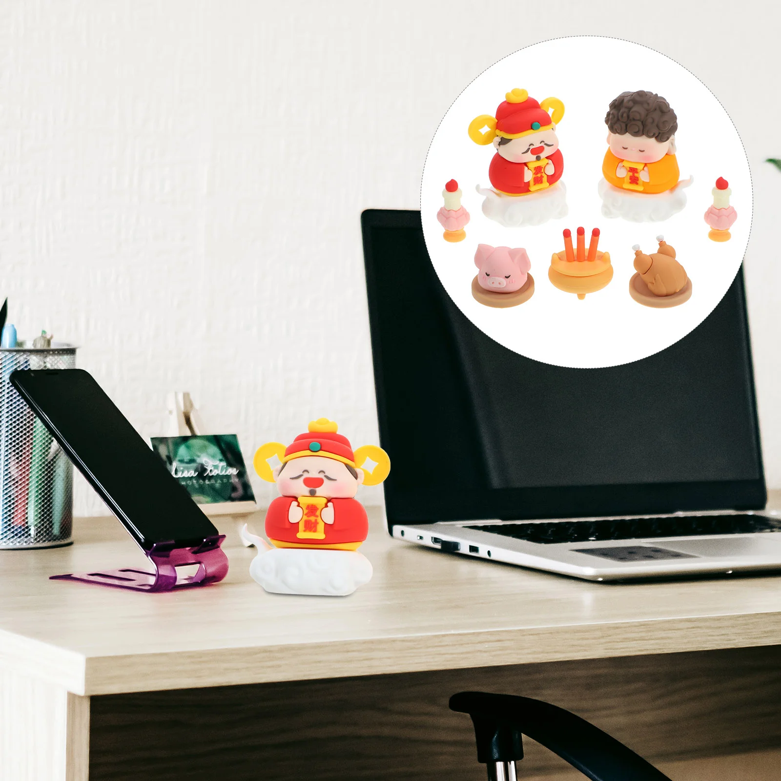

Bathroom Decorations Cartoon Ornaments Desktop Venue Setting Props Fortune God of Wealth Statues Household Office