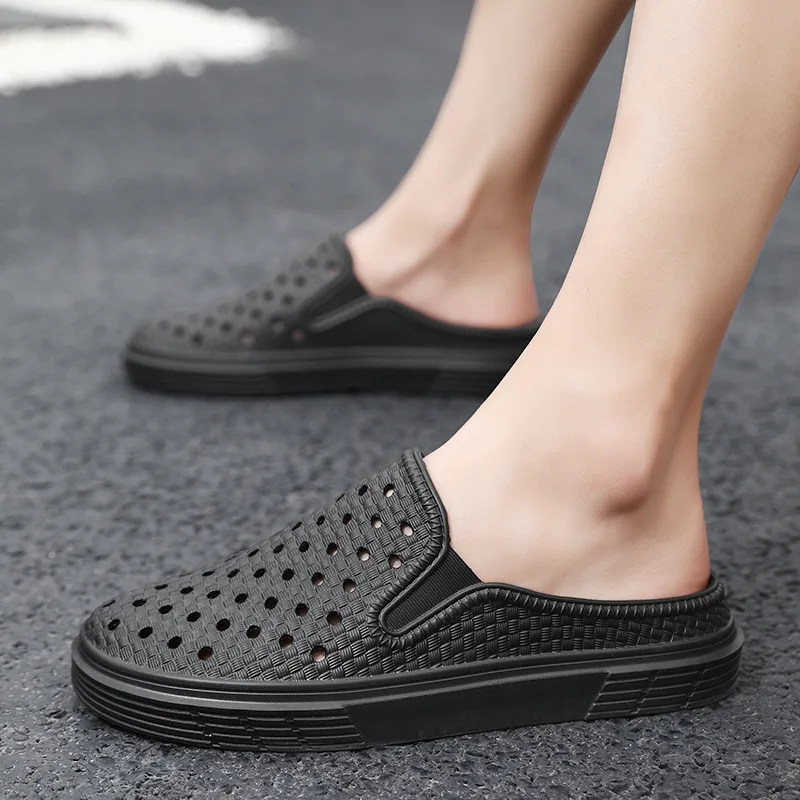 

Clogs Slippers for Men Summer Mens Shoes Round Toe Flat Slides Solid Color Beach Man Slipper Outside Casual Shoe 2023 Pantuflas