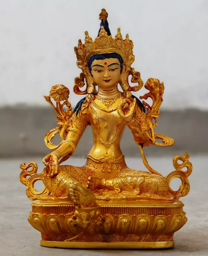 

Статуя Будды Зеленой Тара из меди