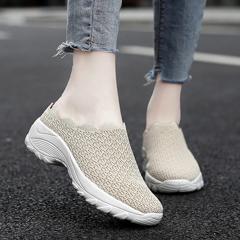 Women's Sneakers 2022 New Breathable Lightweight Training Shoes woman High Quality Slip On Flat Shoes Ladies Loafers 35-42