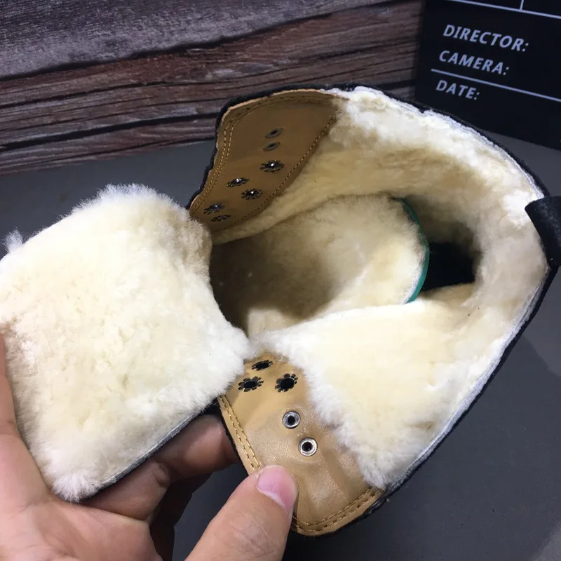 Зимние ботинки мужские меховые зимние кожаные утолщенные теплые плюшевые