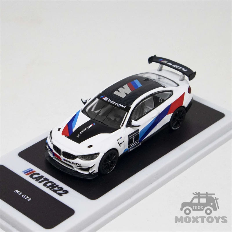 

Автомобильная модель Catch-22 1:64 M4 GT4, белая/матово-серая