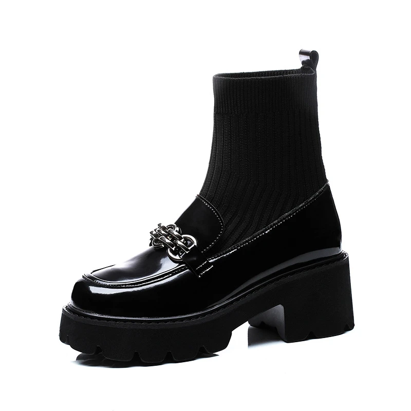 

Женские ботинки-носки из лакированной кожи, на толстой подошве