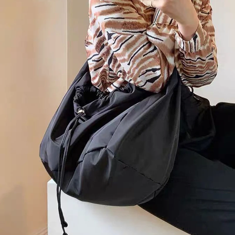 

Women Bag New Canvas Bucket Fashion Solid Zipper SOFT Shoulder Bag Purses And Handbags Black Tote Bag