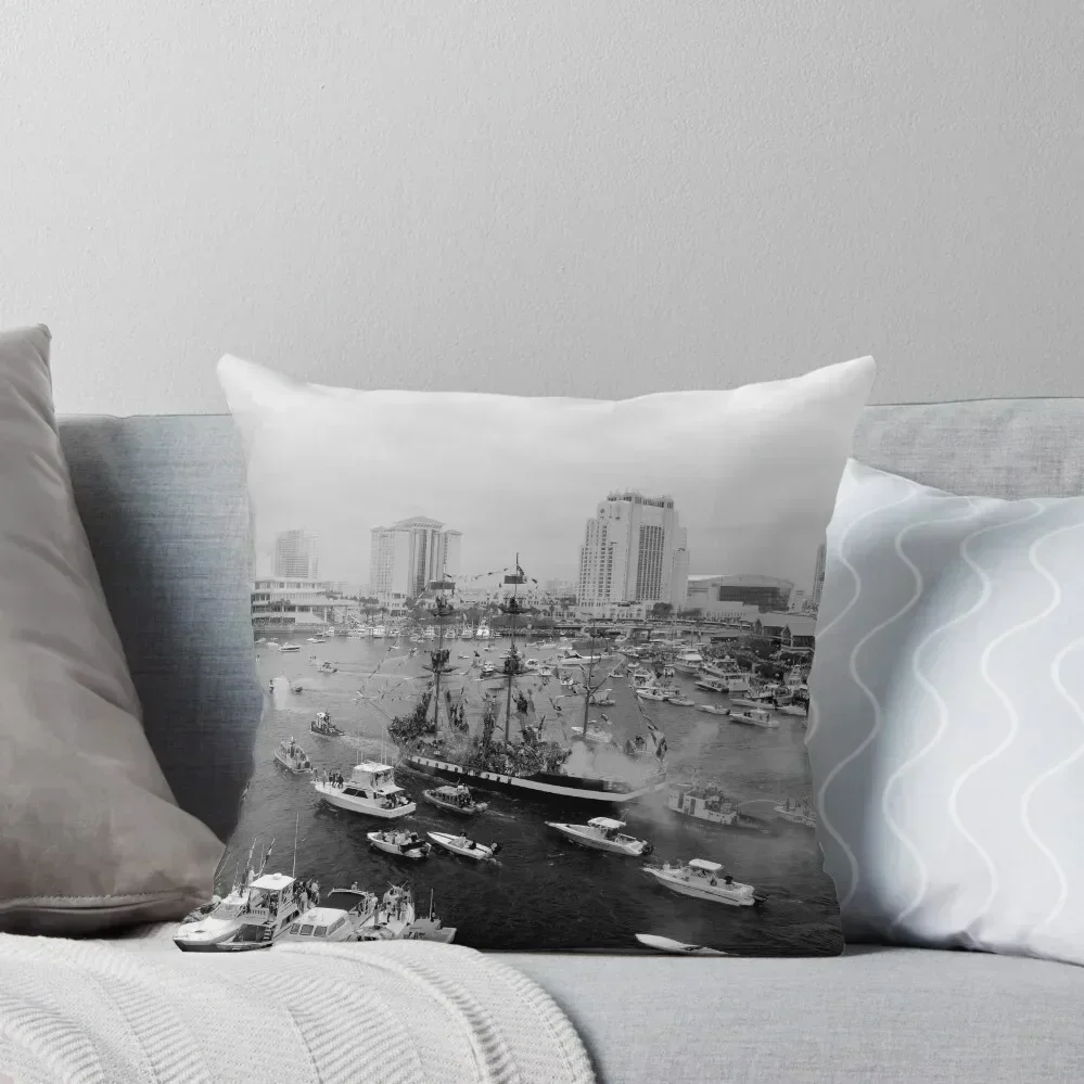 Декоративная наволочка Jose Gasparilla 30x30 см