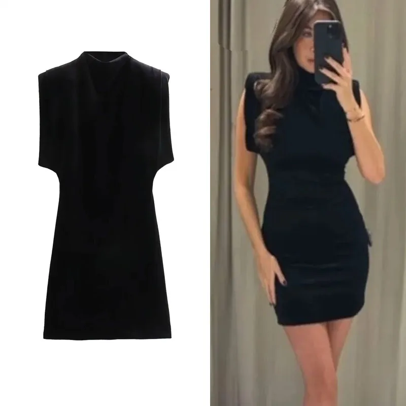 

Женское бархатное мини-платье с высоким воротником, осень 2024