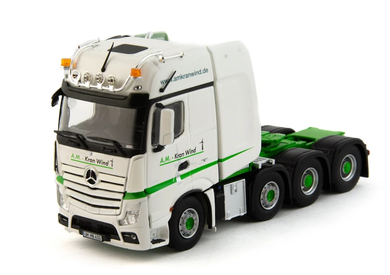 

IMC 1:50 MB 8x4 A.M. Kran 33-0115 B7