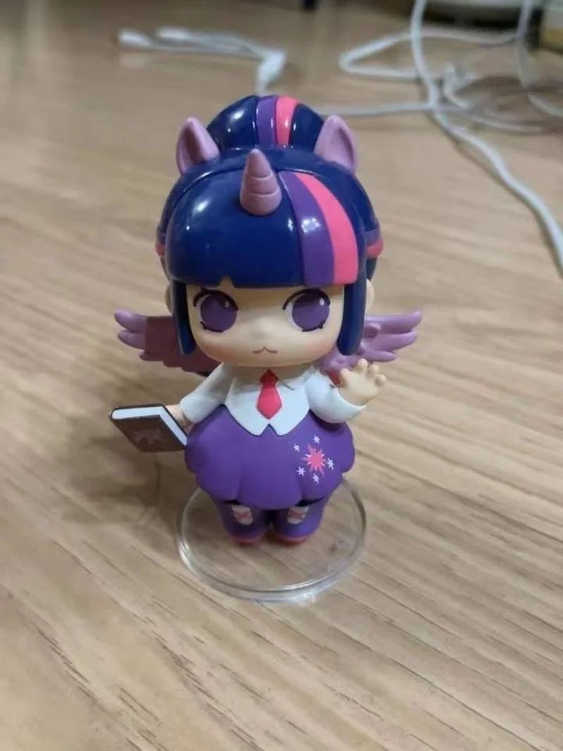 

Hot Original Mini World Magic Pony Series Blind Box Toys Model Confirm Style Cute Anime Figure Gift Funny Surprise Box Gift