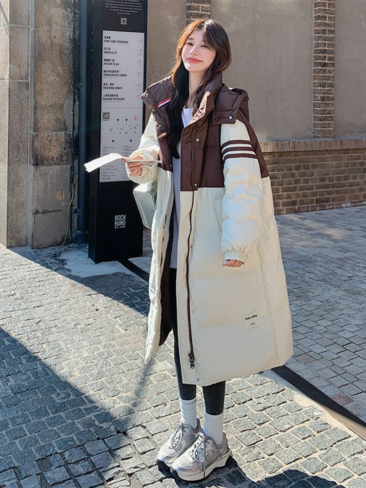 Корейский пуховик в консервативном стиле женский контрастного цвета новинка