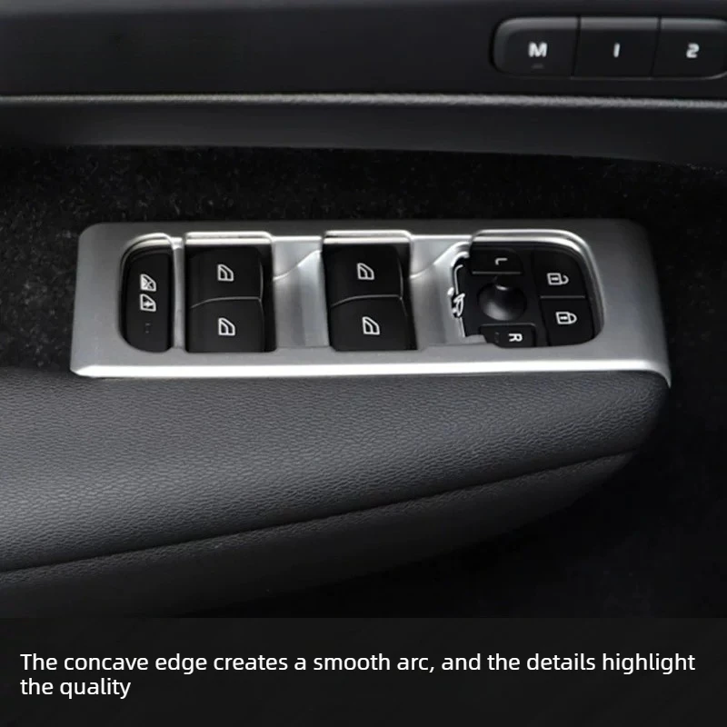 Фото Комплект накладок на зеркала заднего вида с карбоновым узором для Volvo XC40 (после 2019 г.) и накладки-«дождевики» (малые) №1