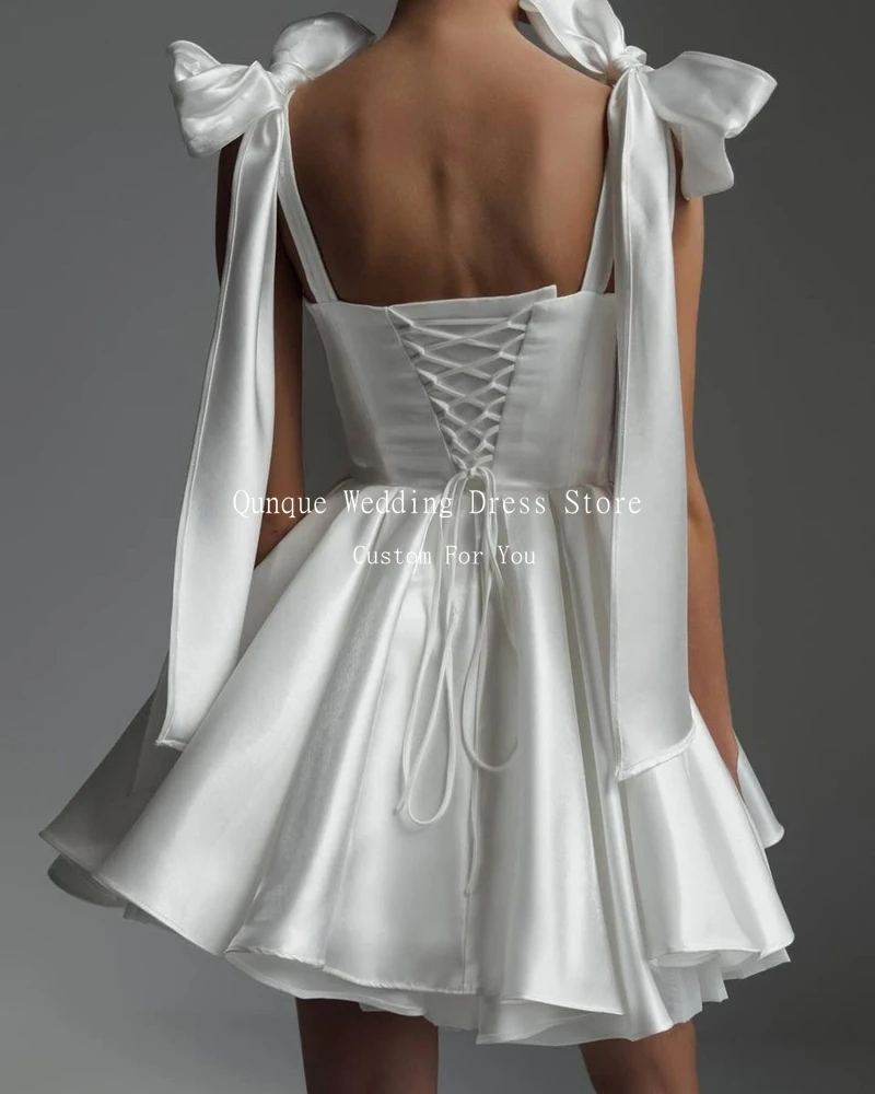 Qjall Короткие атласные свадебные платья на тонких бретельках со шнуровкой без