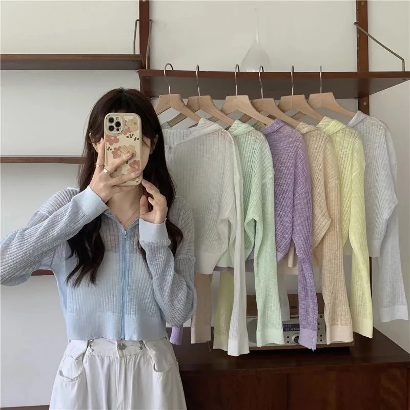 

Hooded Sunscreen Cardigans Women's Fashion New Thin Summer White Blue Short Ice Silk Zipper Knitted Coats Wholesale