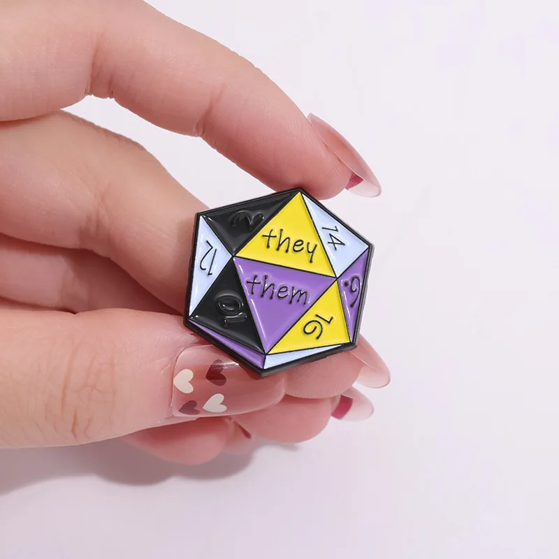 Эмалированные значки в виде игральных костей приключения реквизит для игры