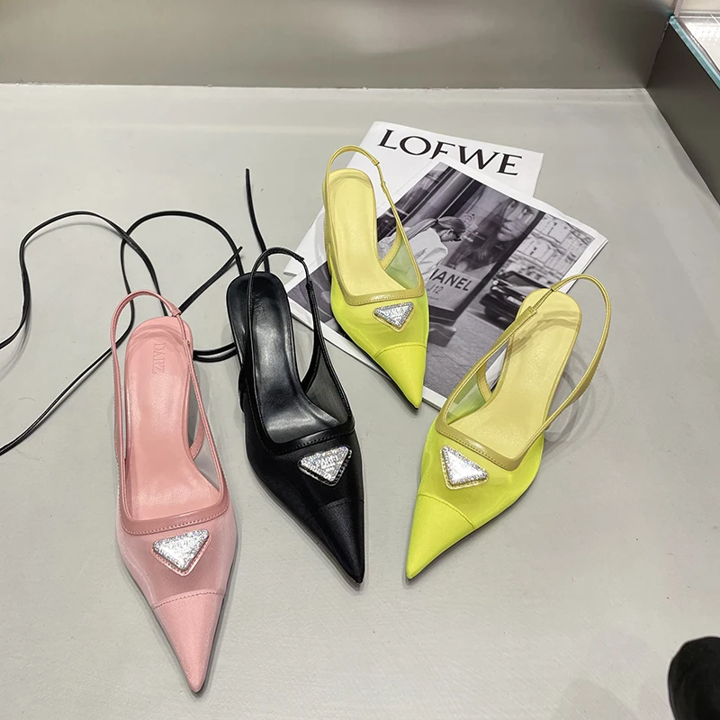 

Женские босоножки с острым носком, повседневные сетчатые сандалии розового, черного, желтого, белого цветов с ремешком сзади на тонком сред...