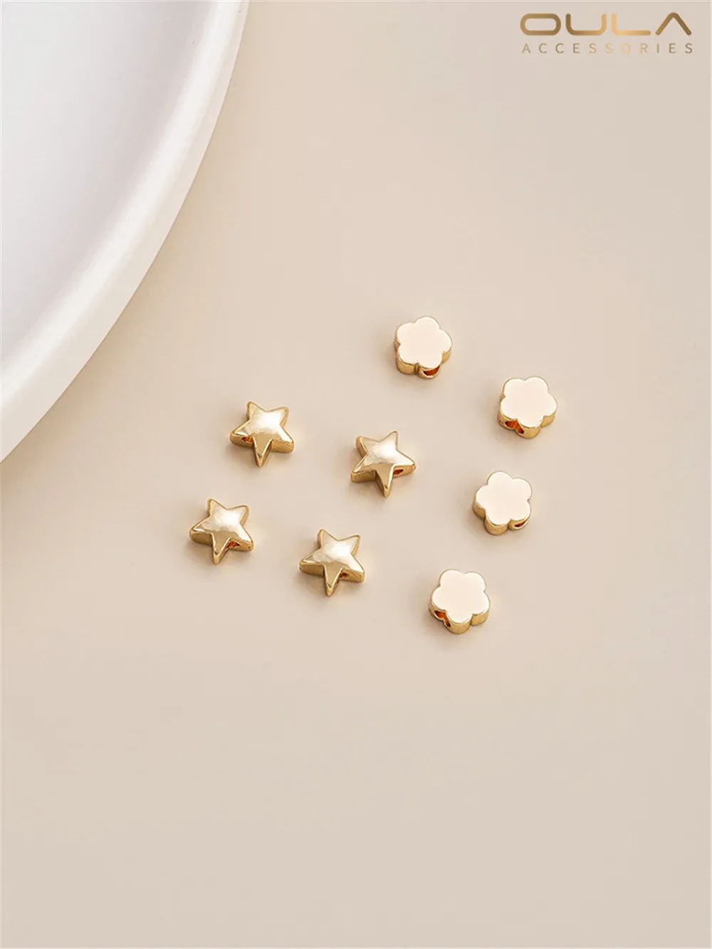 Позолоченный браслет с пятиугольной звездой из 14-каратного жемчуга и цветком