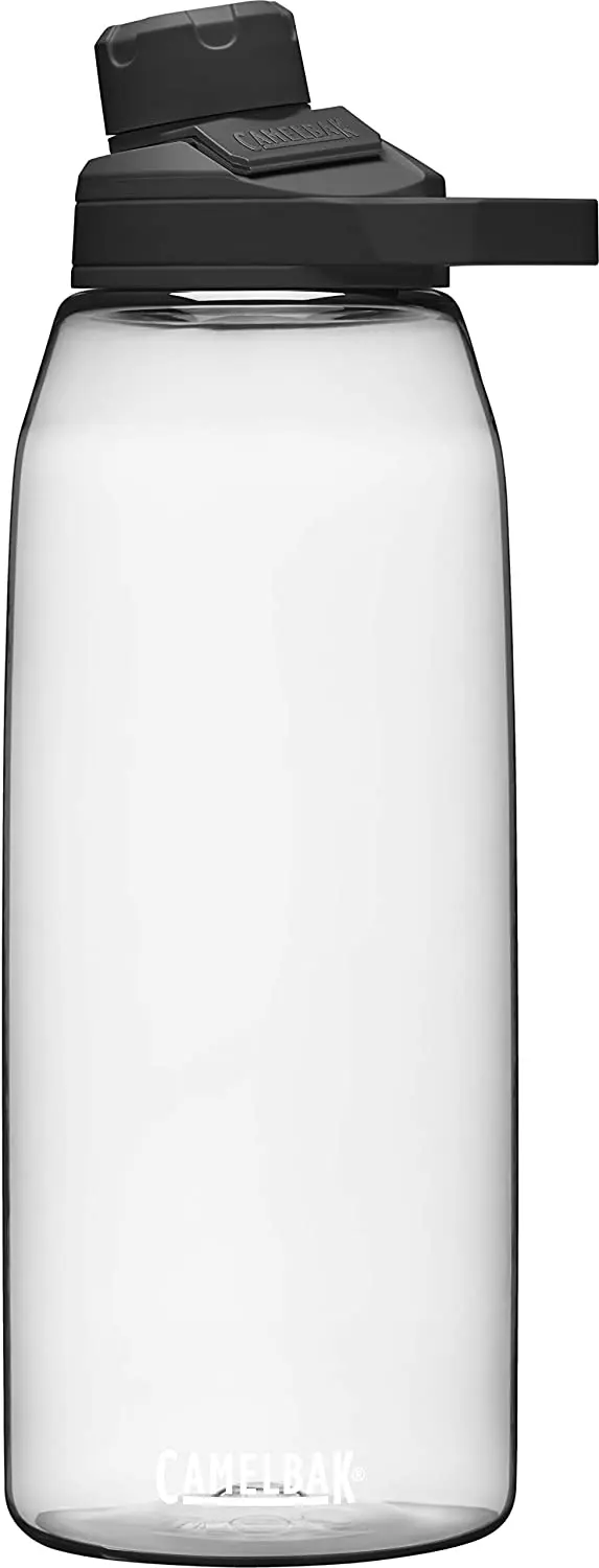 

Garrafa de água Chute Mag sem BPA com Tritan Renew, 1,5 L, transparente