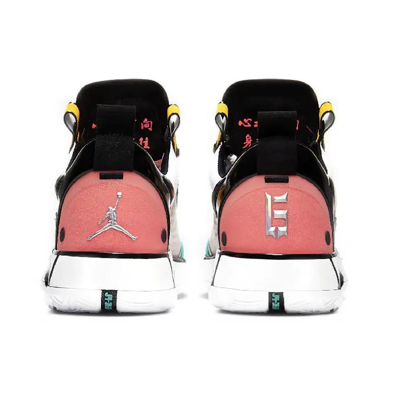 Кроссовки Nike Jordan XXXIV Low 'Guo Ailun Pop Art' CZ7748-100